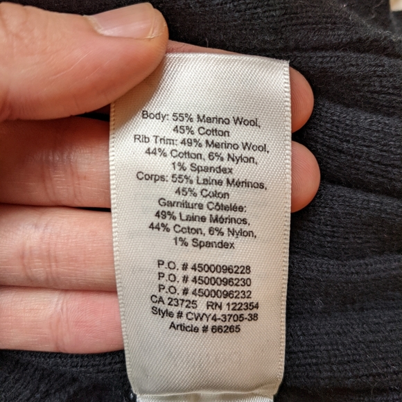 Aritzia Wilfred Thais Cardigan/ Plunge Front Cardigan - Picture 4 of 4